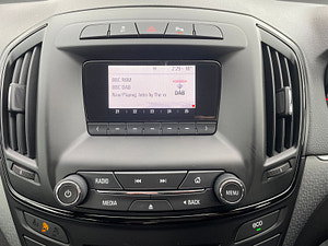 Vauxhall Insignia thumbnail