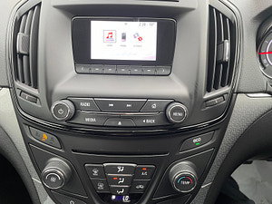 Vauxhall Insignia thumbnail