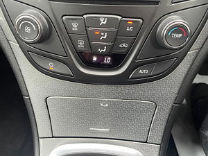 Vauxhall Insignia thumbnail