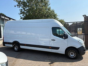 Vauxhall Movano thumbnail
