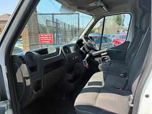 Vauxhall Movano thumbnail