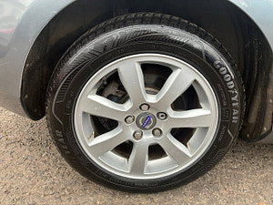 Volvo V40 thumbnail