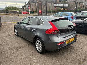 Volvo V40 thumbnail