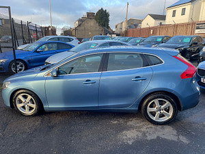 Volvo V40 thumbnail