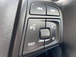 Volvo V60 thumbnail