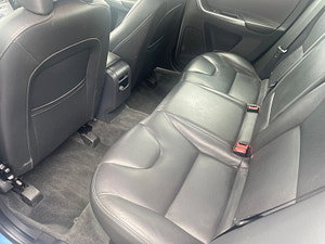 Volvo XC60 thumbnail