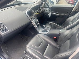 Volvo XC60 thumbnail