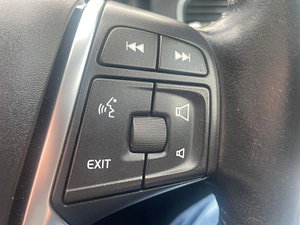 Volvo XC60 thumbnail