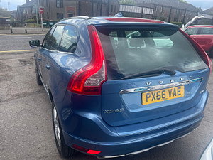 Volvo XC60 thumbnail