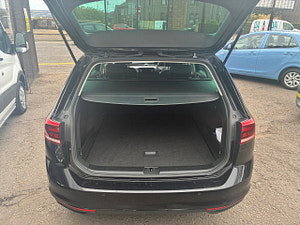 Volkswagen Passat thumbnail