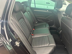 Volkswagen Passat thumbnail