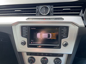 Volkswagen Passat thumbnail