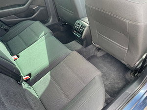 Volkswagen Passat thumbnail