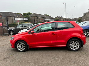 Volkswagen Polo thumbnail