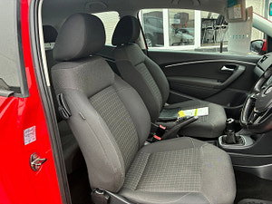 Volkswagen Polo thumbnail