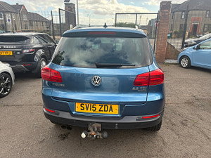 Volkswagen Tiguan thumbnail