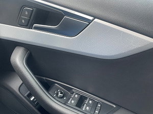 Audi A4 thumbnail