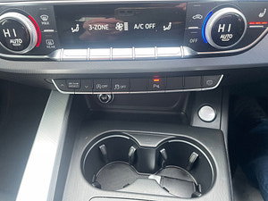 Audi A4 thumbnail
