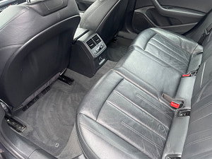 Audi A4 thumbnail