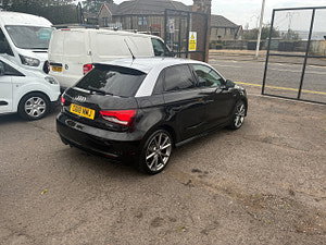 Audi A1 thumbnail