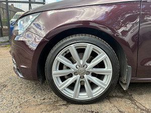 Audi A1 thumbnail