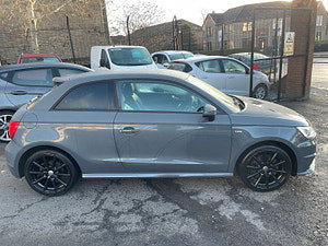 Audi A1 thumbnail
