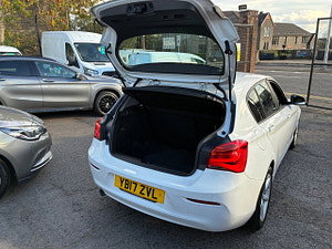 BMW 1 Series thumbnail
