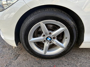 BMW 1 Series thumbnail
