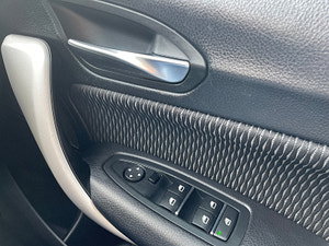 BMW 1 Series thumbnail