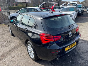 BMW 1 Series thumbnail