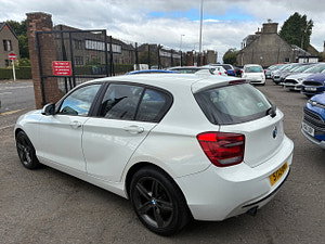 BMW 1 Series thumbnail