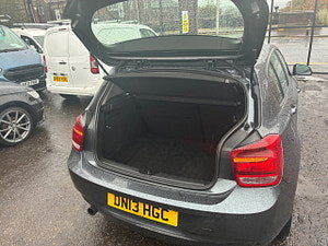 BMW 1 Series thumbnail