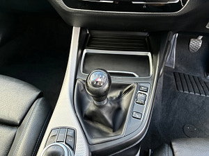 BMW 1 Series thumbnail
