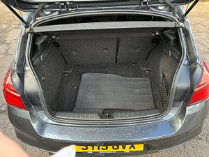 BMW 1 Series thumbnail