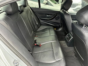 BMW 3 Series thumbnail