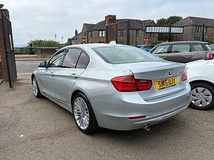 BMW 3 Series thumbnail