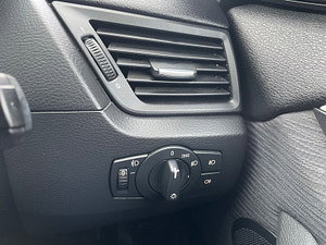 BMW X1 thumbnail