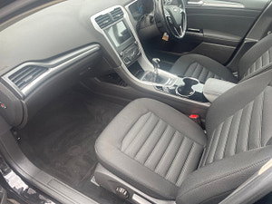 Ford Mondeo thumbnail