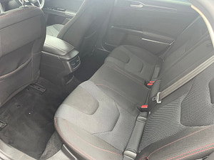 Ford Mondeo thumbnail