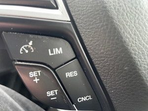 Ford Mondeo thumbnail