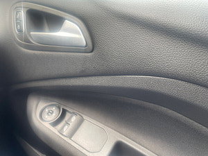 Ford C-Max thumbnail