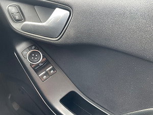 Ford Fiesta thumbnail