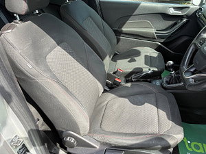 Ford Fiesta thumbnail