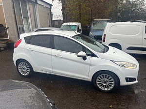 Ford Fiesta thumbnail