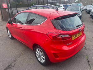Ford Fiesta thumbnail