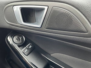 Ford Fiesta thumbnail