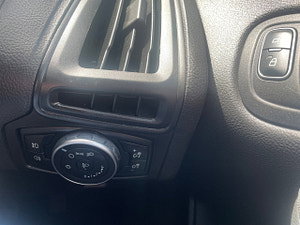 Ford Focus thumbnail