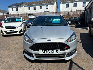 Ford Focus thumbnail
