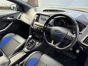 Ford Focus thumbnail