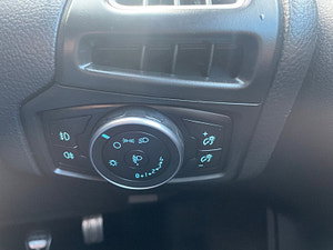 Ford Focus thumbnail